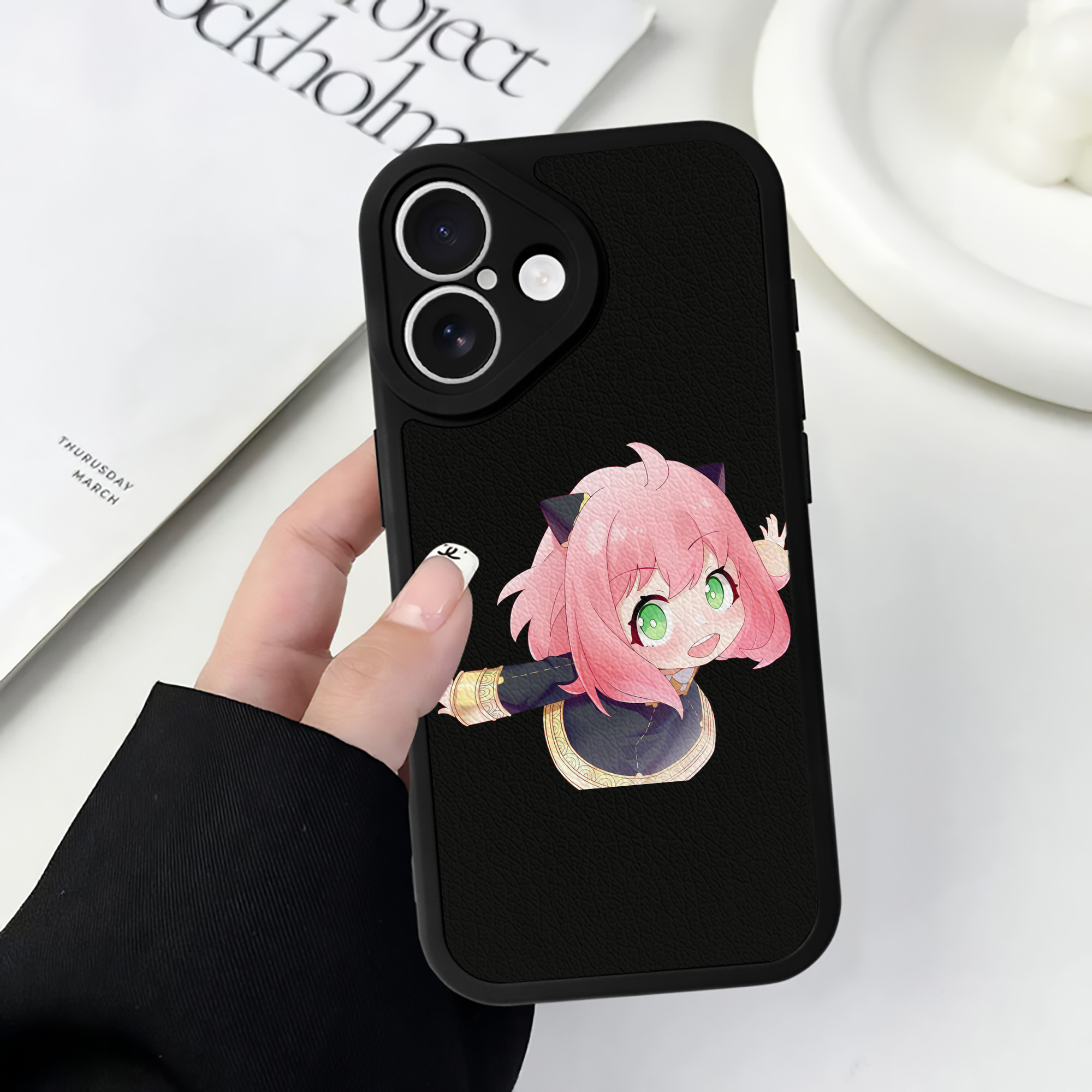 （画像用） SPY×FAMILY间谍家家酒 【iPhone 16シリーズ対応】シリコンスマホケース（レザー調） 材質：シリコン